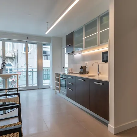 Bright 2bdr Duplex With Balcony By Lovelystay Apartment *
